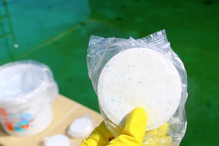 Produto para limpeza de piscina